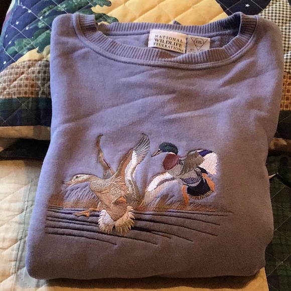 Sweat Shirt - Picture 1 of 1